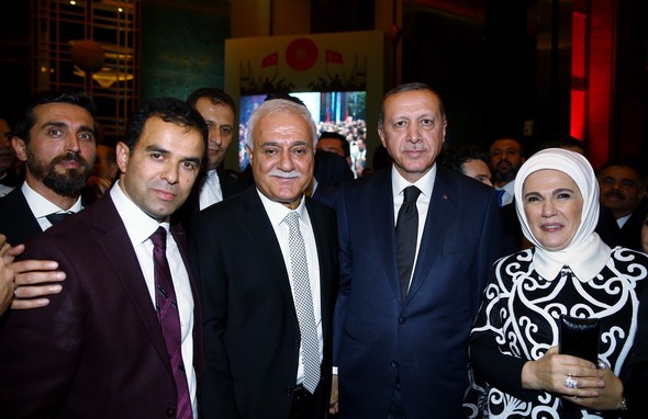 CUMHURBAŞKANININ 29 EKİM RESEPSİYONUNA ÜNLÜ AKINI 11