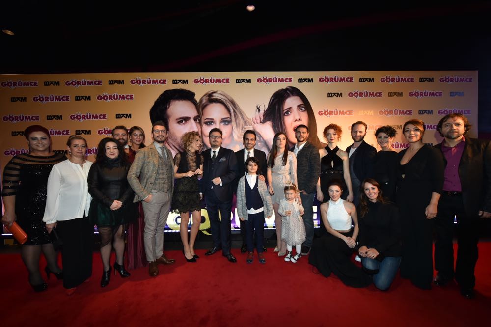 "Görümce"... KAHKAHA DOLU FİLME NEŞELİ GALA!.. 7
