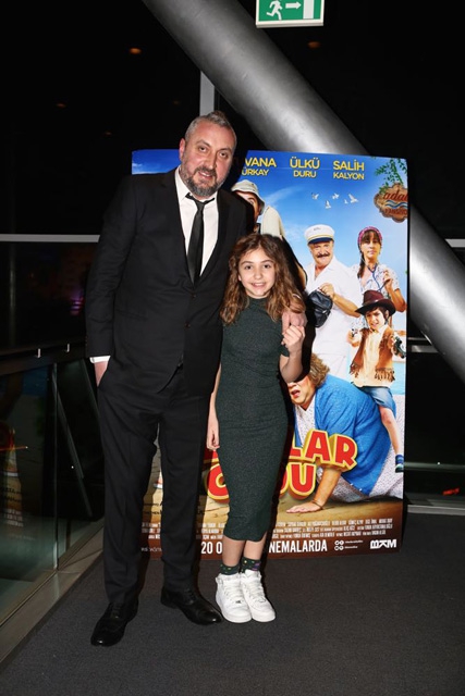 “OLANLAR OLDU”YLA SALONLAR KAHKAHAYLA DOLDU! 28