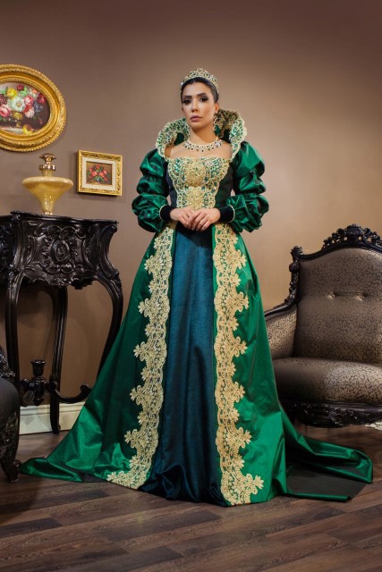 Çiğdem Çelik... SULTANLARI BİLE KISKANDIRDI! 11