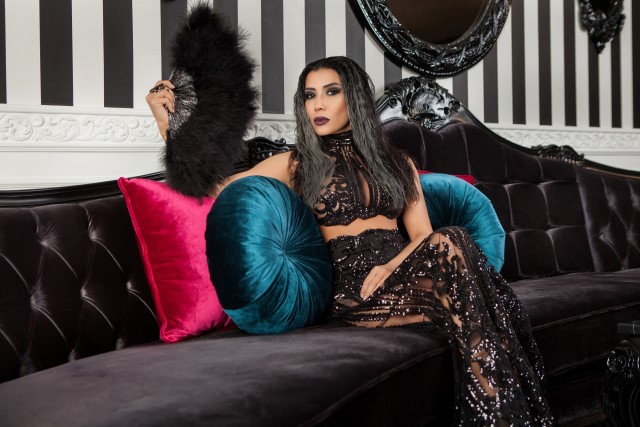 Çiğdem Çelik... SULTANLARI BİLE KISKANDIRDI! 9