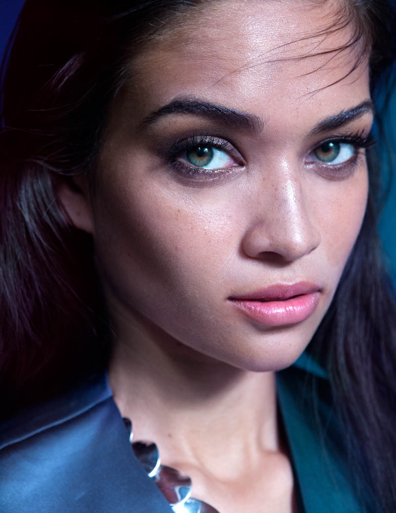 Victoria's Secret modeli Shanina Shaik... SEKSİ POZU İLE"SEVGİLİLER GÜNÜ 13