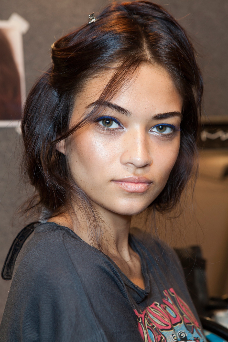 Victoria's Secret modeli Shanina Shaik... SEKSİ POZU İLE"SEVGİLİLER GÜNÜ