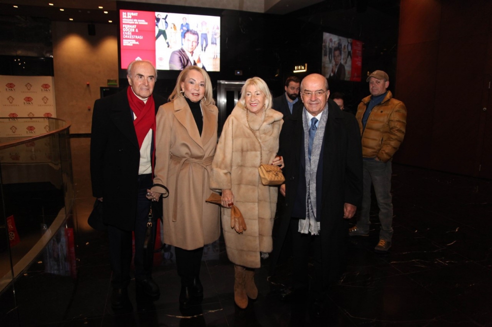 "Sevgilime Göz Kulak Ol"... AŞK DOLU KOMEDİNİN GALASINA ÜNLÜ AKINI!..