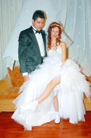 ÜNLÜ ÇİFTLERİN NİKAH FOTOĞRAFLARI! 17