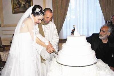 ÜNLÜ ÇİFTLERİN NİKAH FOTOĞRAFLARI! 29