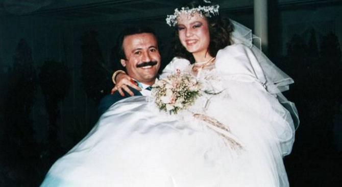 ÜNLÜ ÇİFTLERİN NİKAH FOTOĞRAFLARI! 9