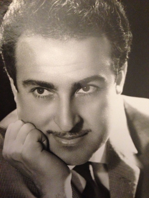 Yaşar Özel... ‘’HAYRANLARIM ÇOKTU, BENİ SIKIŞTIRAN HATTA KAÇIRANLAR OLDU 21