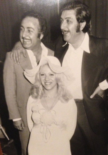 Yaşar Özel... ‘’HAYRANLARIM ÇOKTU, BENİ SIKIŞTIRAN HATTA KAÇIRANLAR OLDU 7