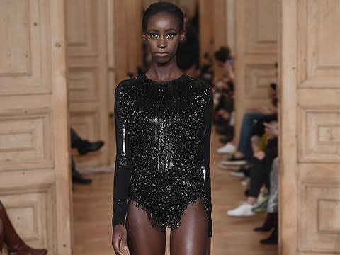 CİHAN NACAR SONBAHAR-KIŞ 2017/18 KOLEKSİYONUNU GÖZ KAMAŞTIRDI! 10