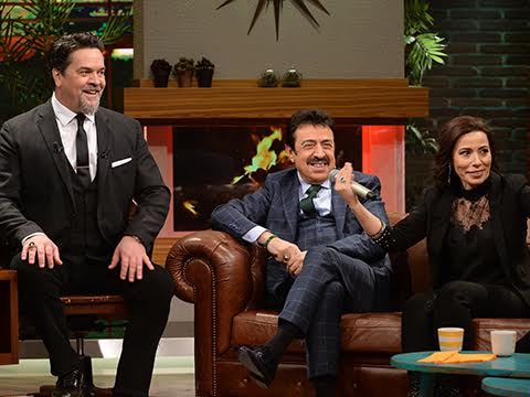 ''BEYAZ SHOW'DA YER YERİNDEN OYNADI!'' 18