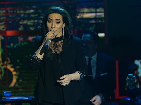 ''BEYAZ SHOW'DA YER YERİNDEN OYNADI!'' 20