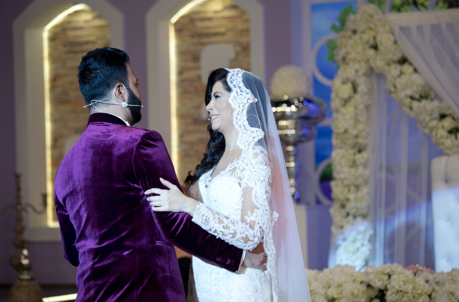 Esra Erol'da... EFSANE DAMAT CANER EVLENDİ! 16