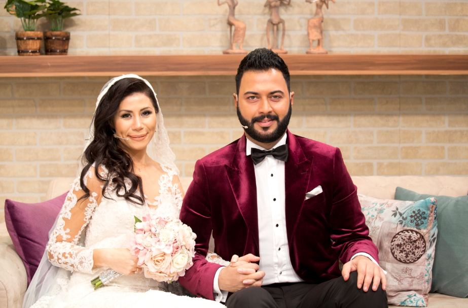 Esra Erol'da... EFSANE DAMAT CANER EVLENDİ!