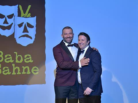 ''ŞEVKET ÇORUH BABA SAHNE'Yİ SAVAŞ DİNÇEL'İN DOĞUM GÜNÜNDE AÇTI!'' 10