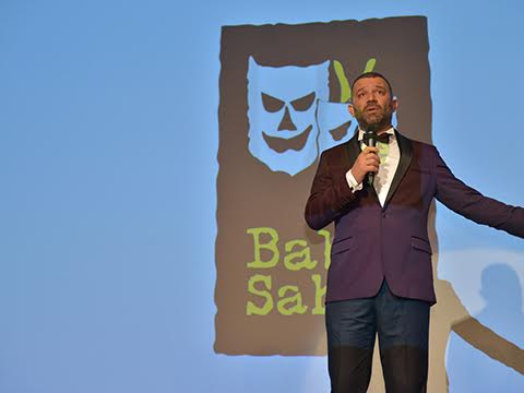 ''ŞEVKET ÇORUH BABA SAHNE'Yİ SAVAŞ DİNÇEL'İN DOĞUM GÜNÜNDE AÇTI!'' 8