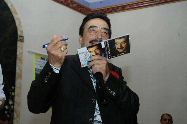 Hakkı Bulut... 61 ALBÜM, 1000 BESTE! 31