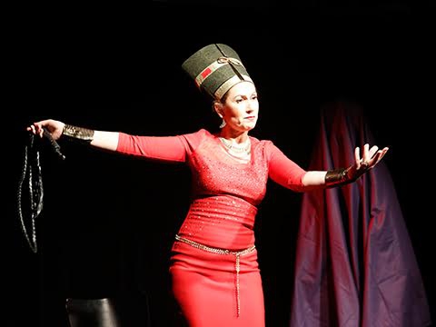 ''TİYATRO ŞENAY’DAN SEZON SONU DEMEDEN YENİ BİR OYUN DAHA: “NEFERTİTİ Sİ