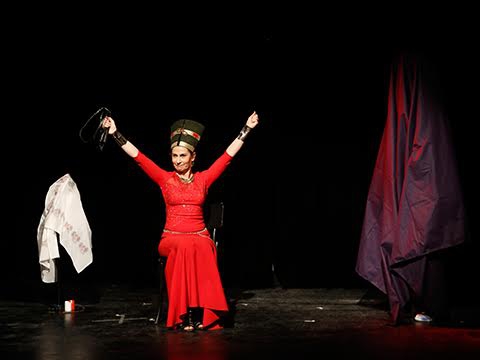 ''TİYATRO ŞENAY’DAN SEZON SONU DEMEDEN YENİ BİR OYUN DAHA: “NEFERTİTİ Sİ 7