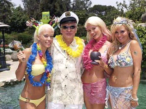 ''PLAYBOY'UN PATRONUNDAN 91.YAŞ KUTLAMASINA ÖZEL FOTOĞRAFLAR!'' 12