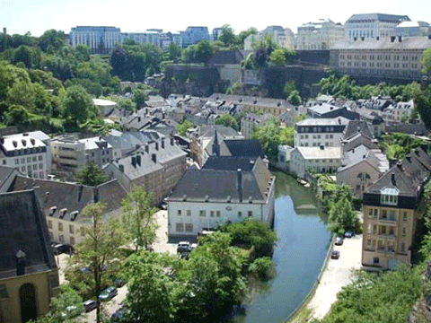 ''YÜKSEK MAAŞ VERDİKLERİ İÇİN YAŞAMAK İSTEYECEĞİNİZ ÜLKELER!'' 5