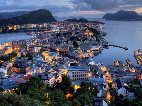 ''YÜKSEK MAAŞ VERDİKLERİ İÇİN YAŞAMAK İSTEYECEĞİNİZ ÜLKELER!'' 7