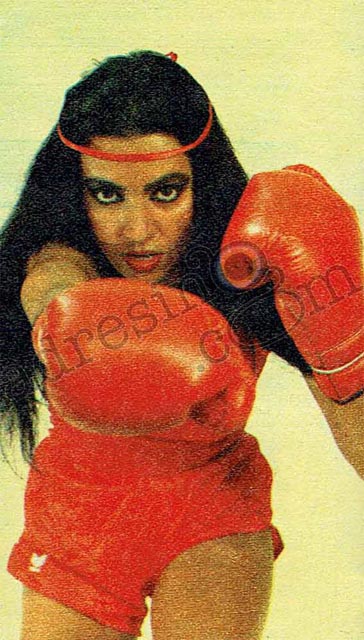 Seyyal Taner... ROCK'IN ÇILGIN KIZI İÇİNİ DÖKTÜ! 40