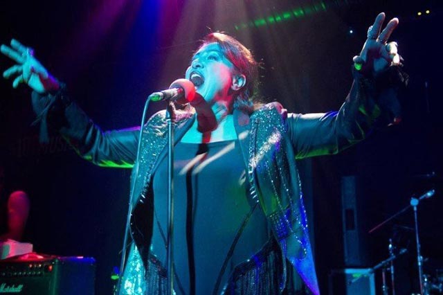 Seyyal Taner... ROCK'IN ÇILGIN KIZI İÇİNİ DÖKTÜ! 70