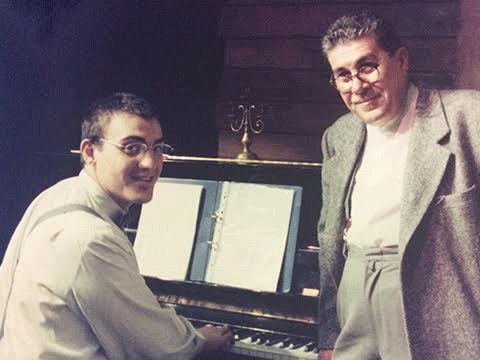 Zihni Göktay...TİYATROYA ADANMIŞ BİR ÖMÜR! 18