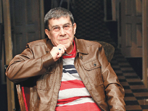 Zihni Göktay...TİYATROYA ADANMIŞ BİR ÖMÜR!