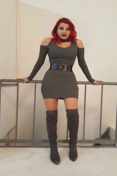 Dilek Kaya... ÜNLÜ MODELDEN YURT DIŞI ÇIKARMASI!.. 15