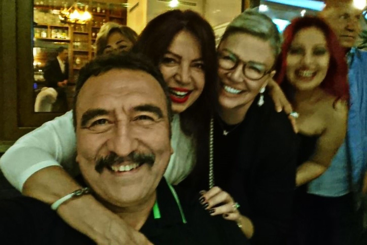 Nurcan Sabur... BÖYLE OLUR USTA MAGAZİNCİNİN DOĞUM GÜNÜ PARTİSİ! 21