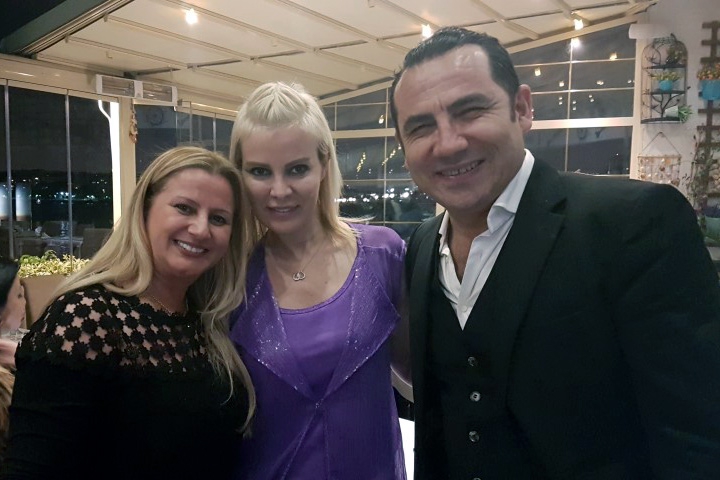 Nurcan Sabur... BÖYLE OLUR USTA MAGAZİNCİNİN DOĞUM GÜNÜ PARTİSİ! 24