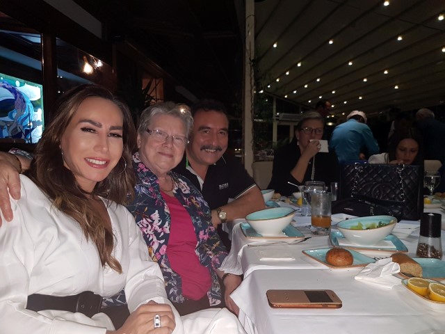 Nurcan Sabur... BÖYLE OLUR USTA MAGAZİNCİNİN DOĞUM GÜNÜ PARTİSİ! 9