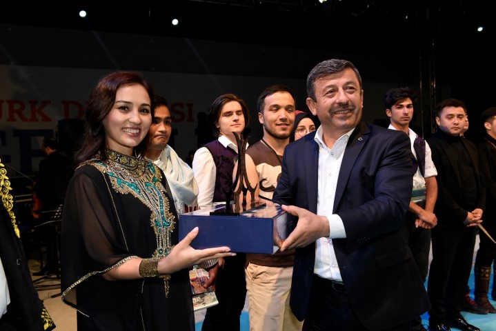 Darıca Belediyesi... TÜRKİ DEVLETLERİ KUCAKLADI... 14