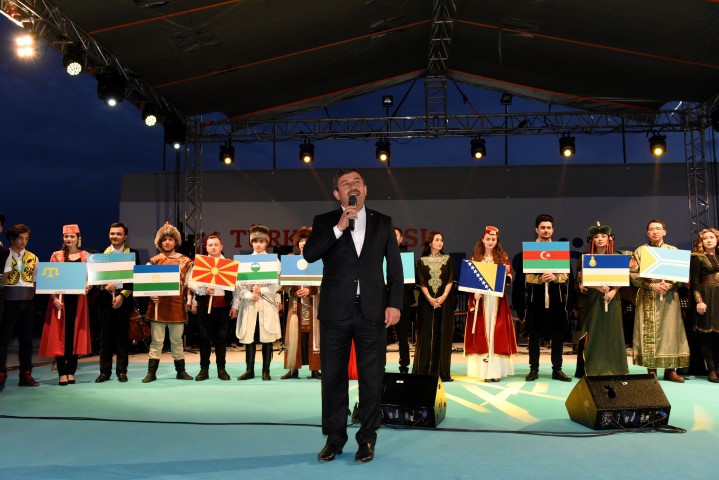 Darıca Belediyesi... TÜRKİ DEVLETLERİ KUCAKLADI... 15