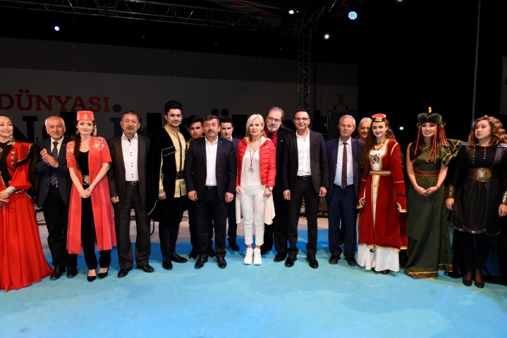 Darıca Belediyesi... TÜRKİ DEVLETLERİ KUCAKLADI... 17