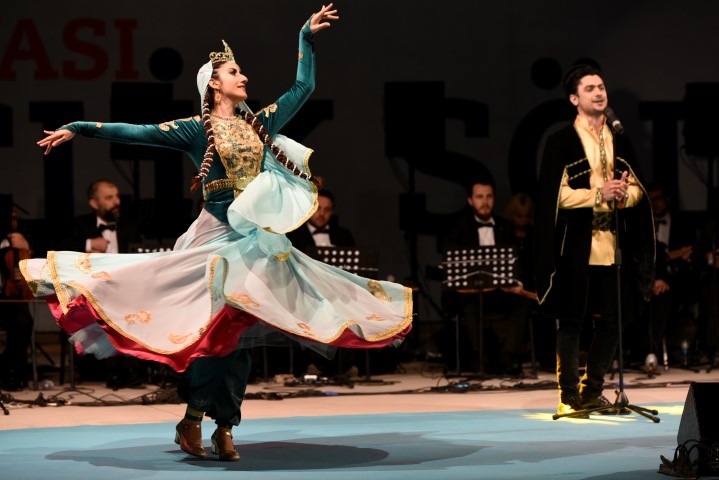 Darıca Belediyesi... TÜRKİ DEVLETLERİ KUCAKLADI... 4