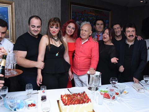 BOL SANATÇILI ÇOK ÖZEL DOĞUM GÜNÜ! 1