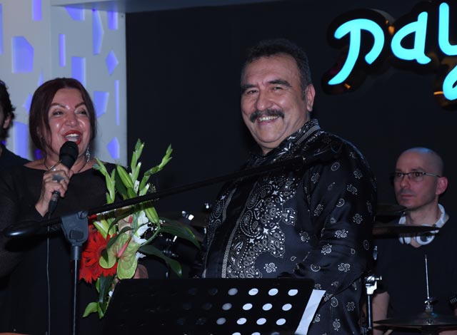 BOL SANATÇILI ÇOK ÖZEL DOĞUM GÜNÜ! 11