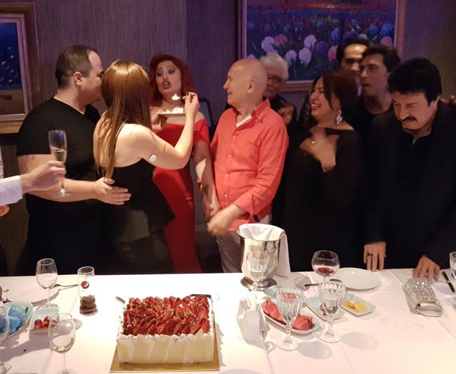 BOL SANATÇILI ÇOK ÖZEL DOĞUM GÜNÜ! 5