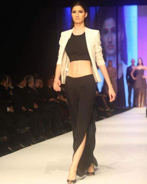 ADRİANA LİMA'NIN ELİNDEN TUTTUĞU TÜRK MODEL KİM?