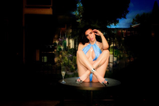 Elif Çelik… THE SUN’A KONU, GÜNEY AFRİKA PLAYBOY'A KAPAK OLDU 11