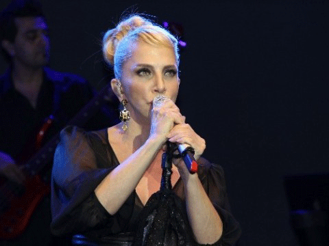 Sertab Erener...BİKİNİLİ FOTOĞRAFI ŞOK ETTİ! 10