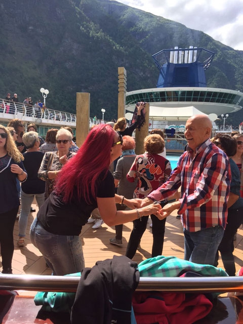 TATİLE GİTTİLER, EV ALIP DÖNDÜLER! 16