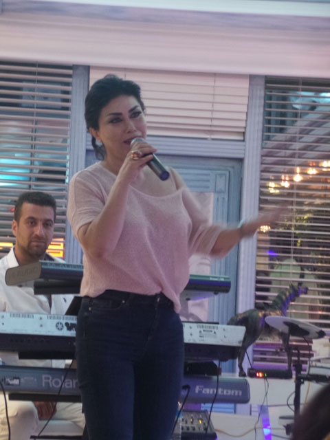 6 YAŞINDAKİ MÜZİSYENİN DOĞUM GÜNÜNE ÜNLÜ YAĞDI! 16