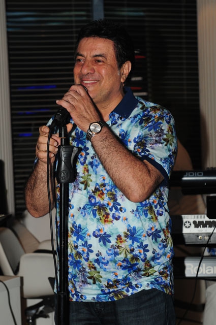 6 YAŞINDAKİ MÜZİSYENİN DOĞUM GÜNÜNE ÜNLÜ YAĞDI! 22