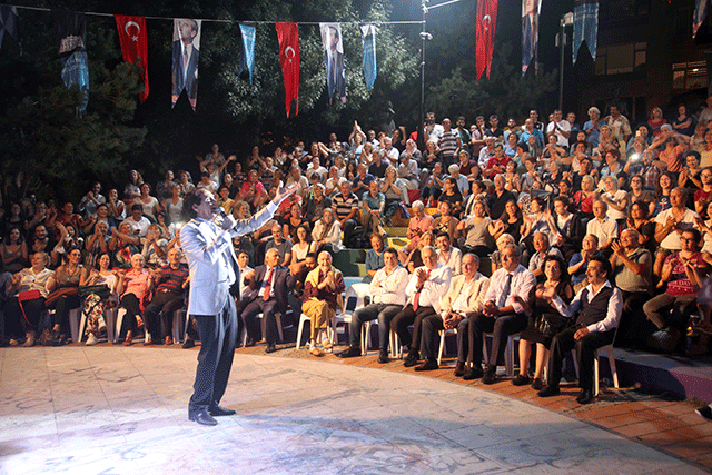 Ali Rıza Binboğa... USTALARA SAYGI GECESİ'NDE MUHTEŞEM KONSER! 14