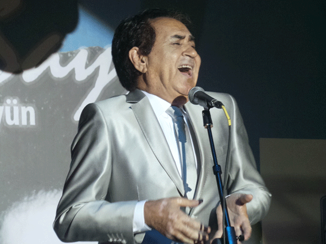 Ali Rıza Binboğa... USTALARA SAYGI GECESİ'NDE MUHTEŞEM KONSER! 17