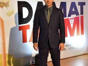Damat Takımı... KAHKAHA TUFANI FİLMİN GALASINA YOĞUN İLGİ!..